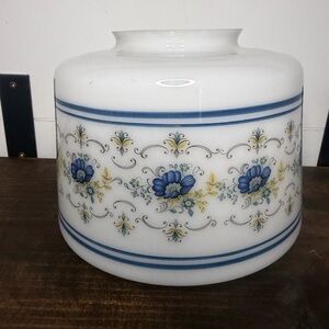 Quoizel Abigail Adam’s Blue Floral Shade